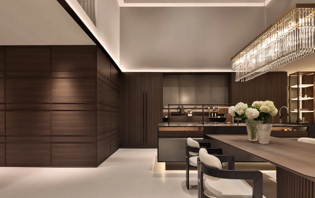 تأخذ في الفاخرة