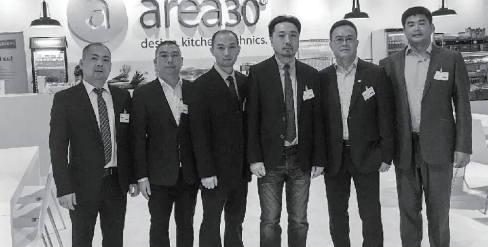 فريق التصميم يزور A30 المعرض الصناعي الألماني