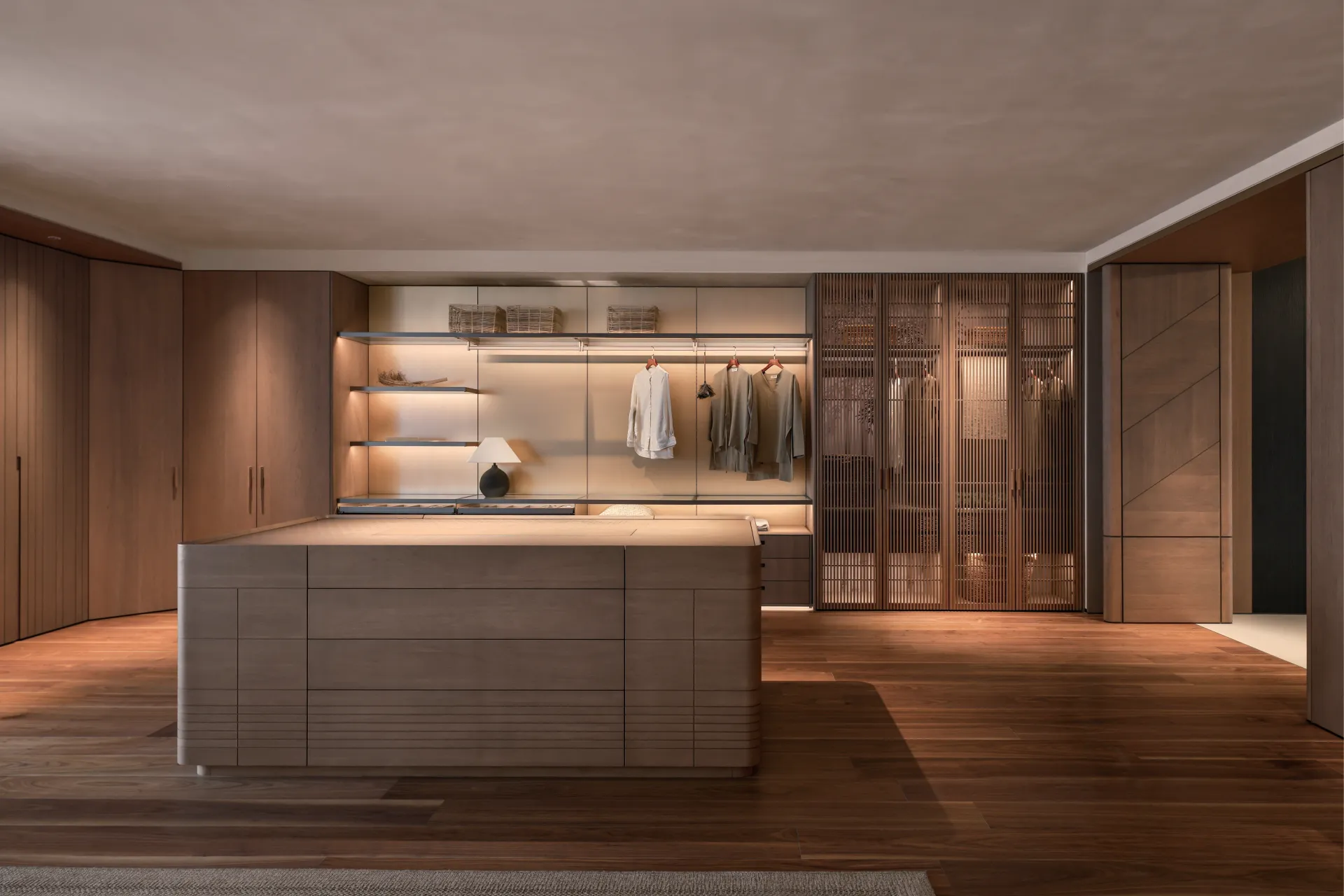 خشب هادئ مغلف بالخشب